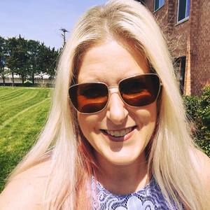 Meet your Posher, Anne-marie